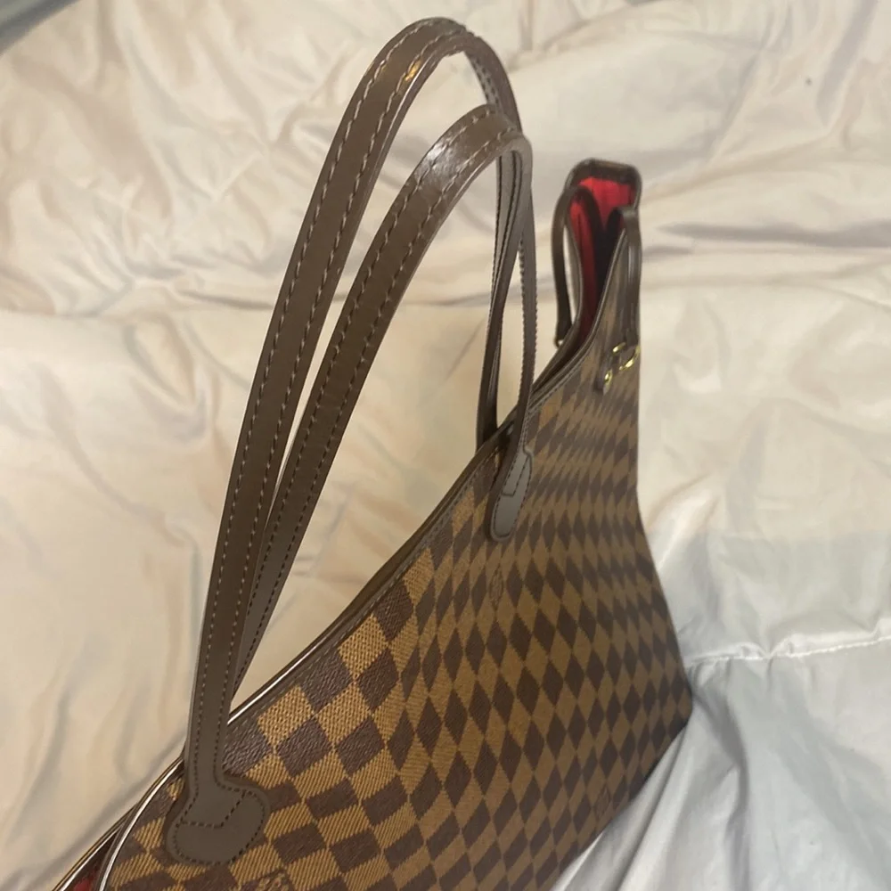 Large Neverfull - Picture 5 of 13